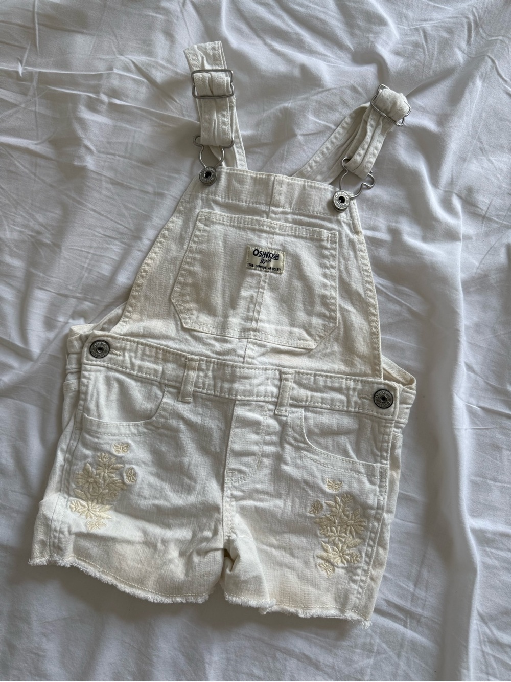 🌼 OshKosh Cream Embroidered Denim Short Overalls